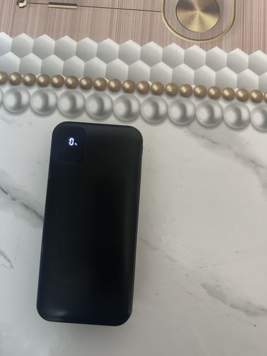 пауэрбанк 20000мА•ч