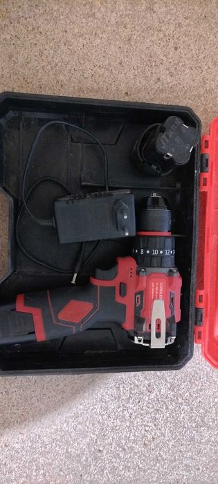 Продам шуруповерт бесщеточный