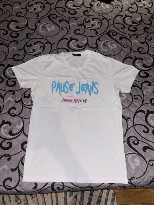 Маркови тениски на ниска цена