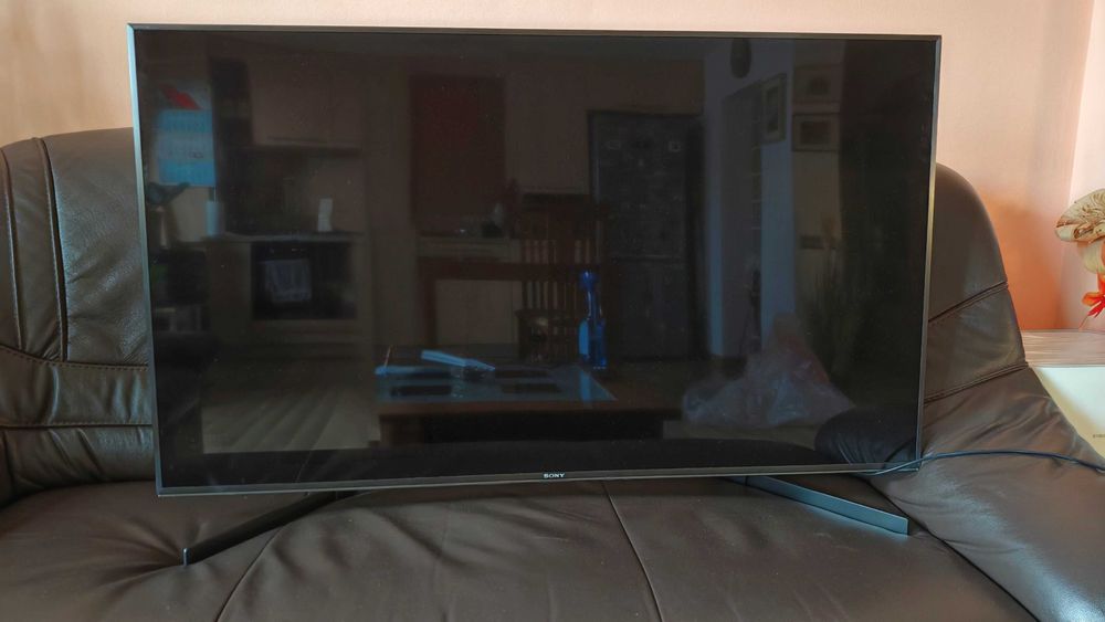 Smart TV Sony Bravia 49XH9505, varf de gama Sony LED in 2020