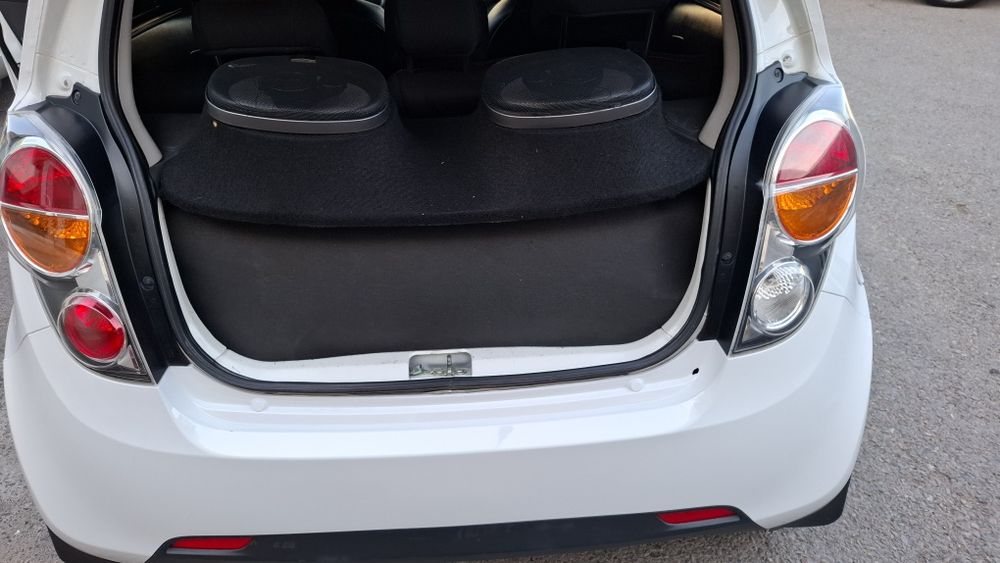 Chevrolet spark 2011