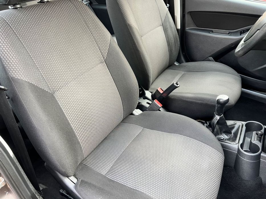 Lada Kalina an 2016/Euro 6/1.6 Benzină-Gpl/120.000km