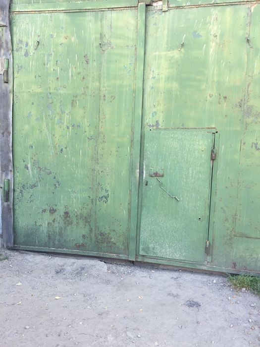 Ворота гаражные металлические