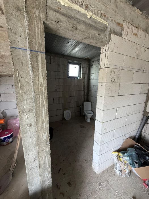 Casa 4 camere in Slatina
