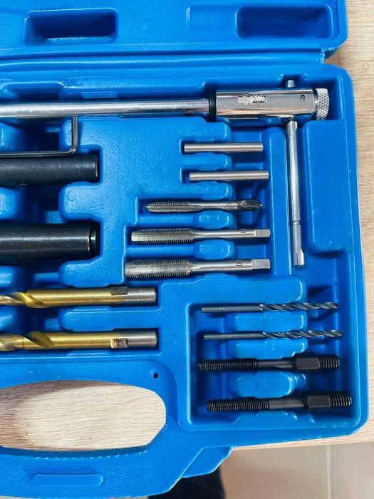 Set demontare si repararea bujiilor,16 piese, Brilliant Tools BT561030