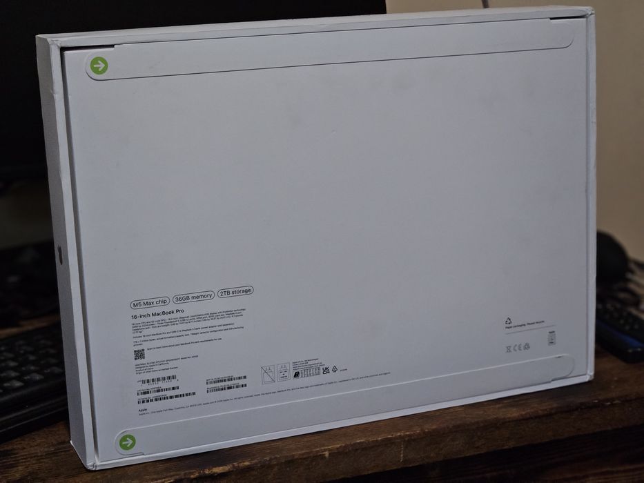 Чисто нов Apple MacBook Pro 16 M5 Max / 18C CPU / 32C GPU / 36GB / 2TB SSD – Запечатан