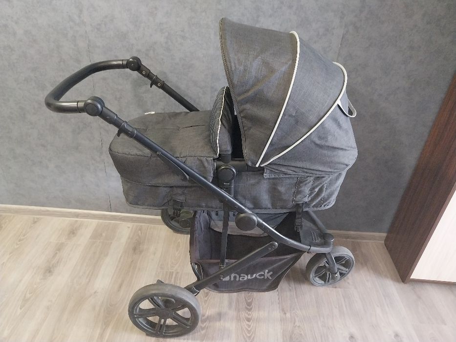 Дестка количка на Хаук