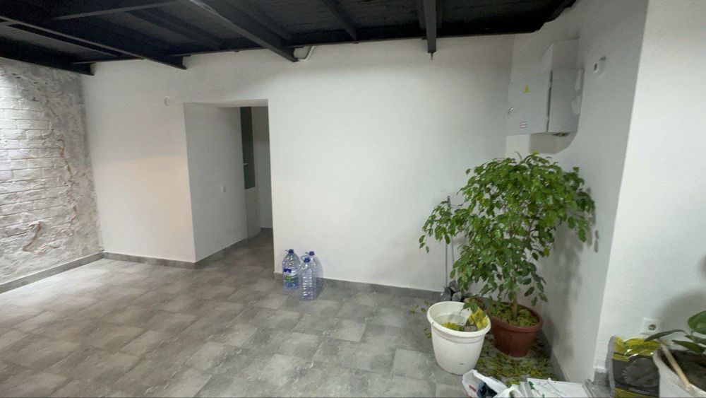 в аренду помещение 100 кв.м возле Grand mir (бывш.Россия, м.ойбек)