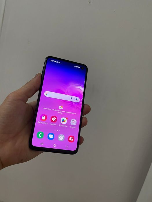 Samsung s10e 128гб