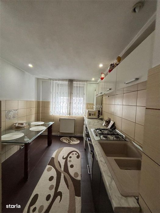Apartament 3 cam 58 mp langa Spitalul Judetean