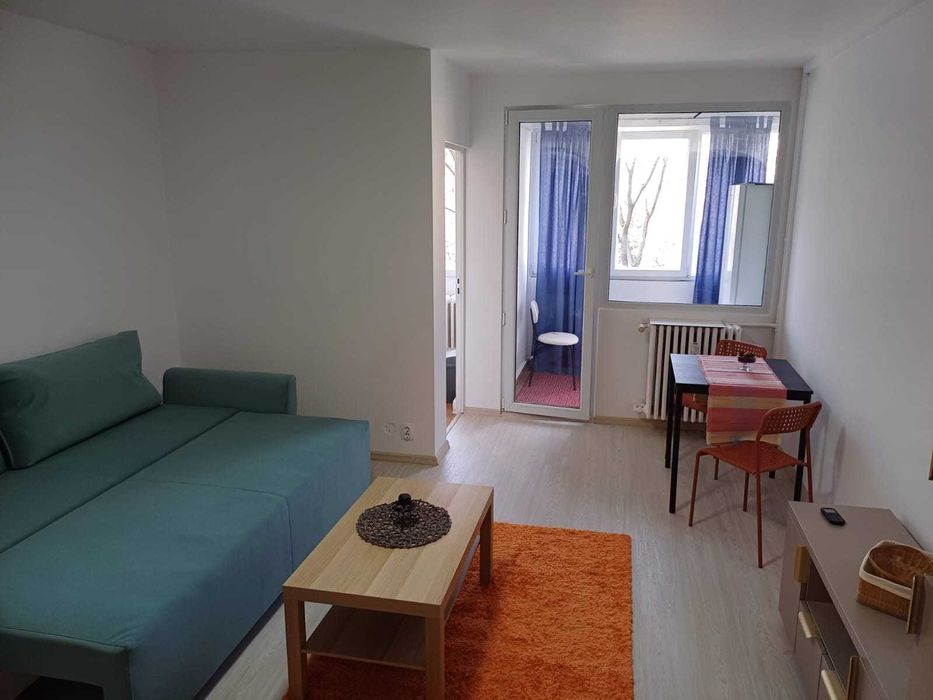 Proprietar inchiriez garsoniera