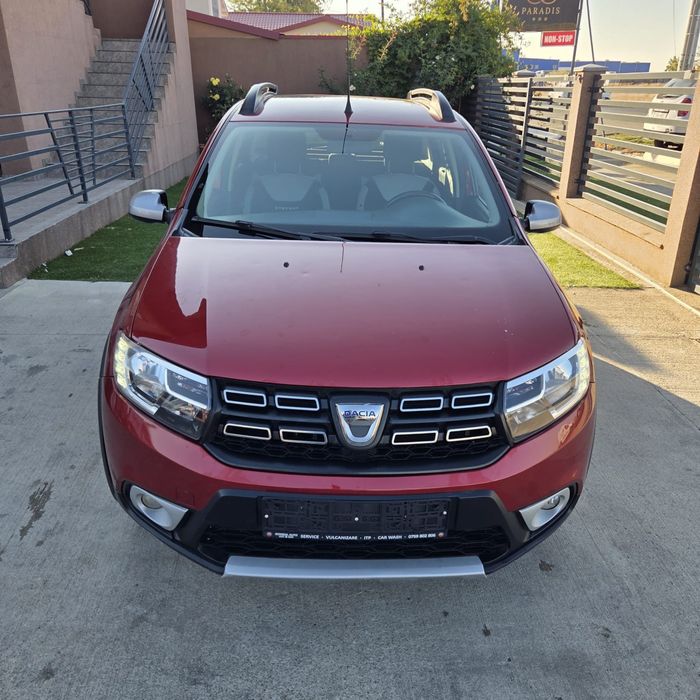 STEPWAY 1,5 BLUE DCI -An 2020 —-5800€