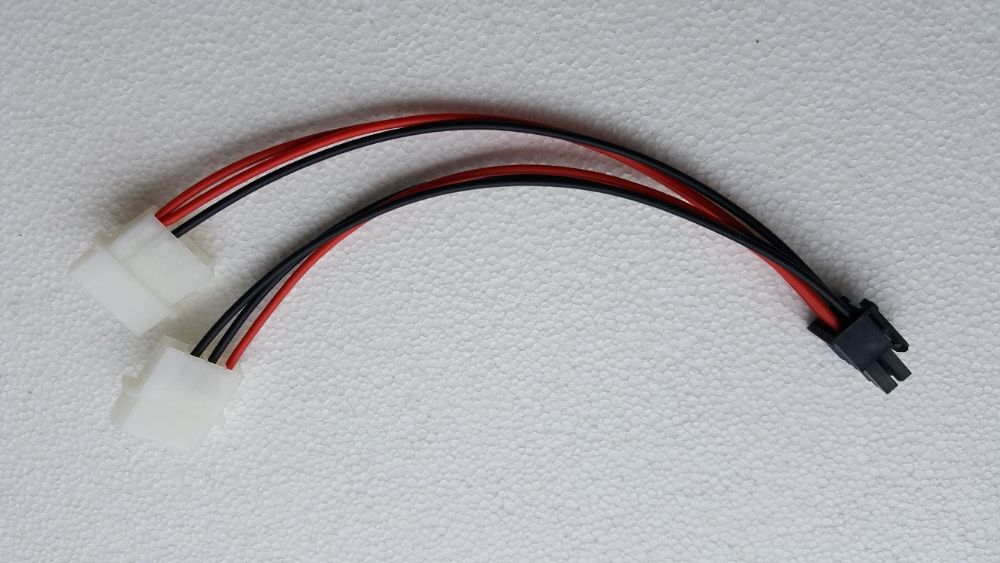 Adaptor placa video, Molex la 6 pini PCI-e