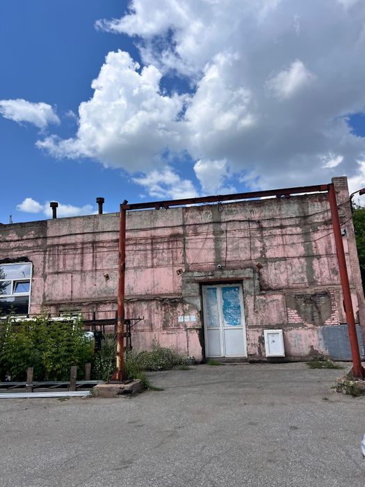 Продам производственную базу.