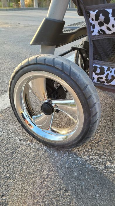 Бебешка количкаа