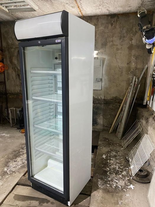 Продам холодильник