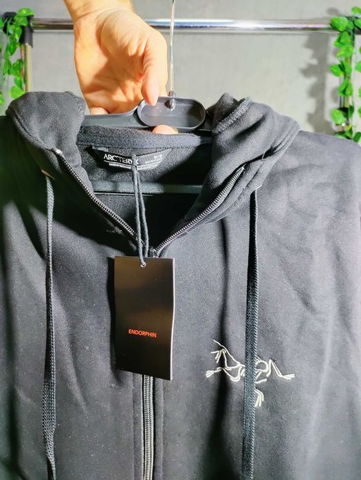Hanorac Arc'Teryx marimea M