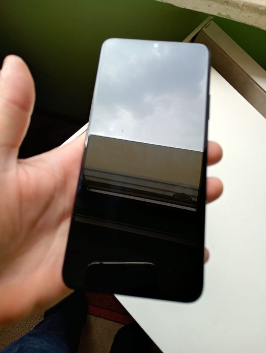 Телефон Huawei Y70