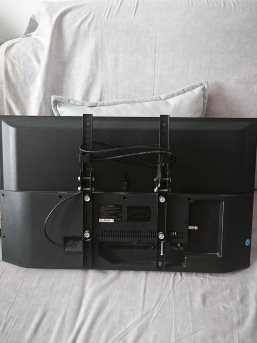 Smart TV продам  диагональ 84см