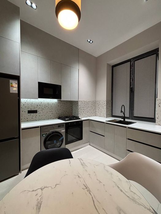 Буюк Ипак Йули метро 2/4/9 ЖК Sayram Avenue 53кв.м