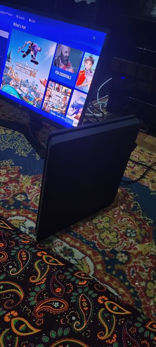 PlayStation 4 slim