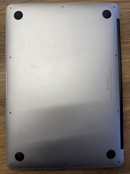 MacBook Air 13” | 8 dona mavjud | Yaxshi holat | Kafolat bilan