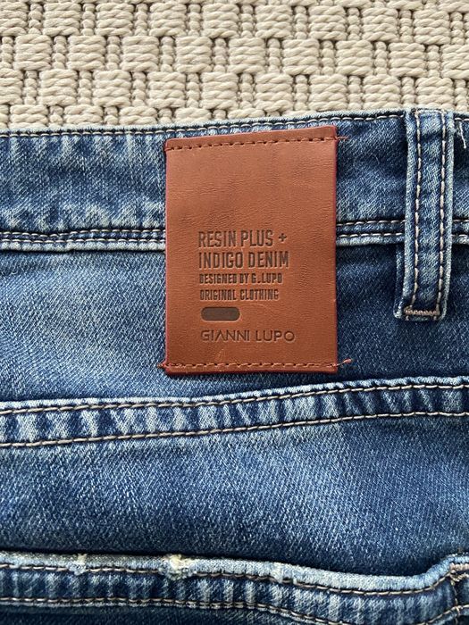 Blugi Gianni Lupo  36/32 noi nepurtati