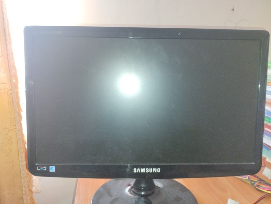 Монитор Samsung S19A100N