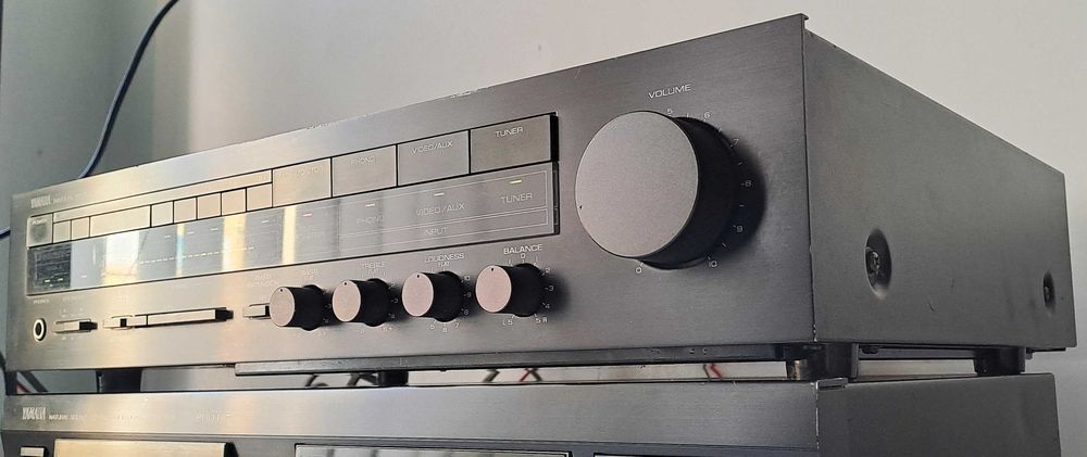 Yamaha R-30 Amplificator Natural Sound Receiver - Stereo Japan PLL