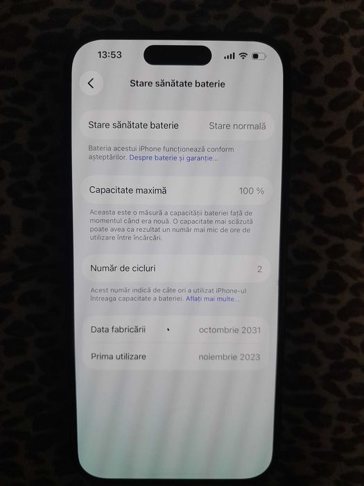 Vand iphone 15 pro baterie 100% 100%