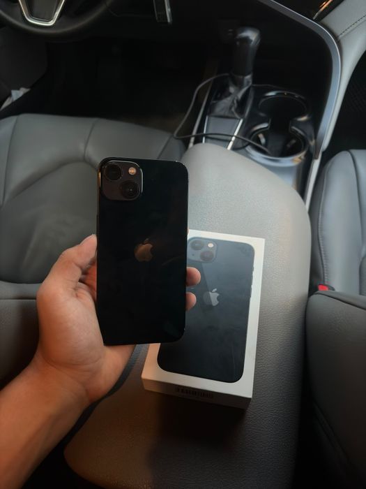 IPhone 13 без ремонта