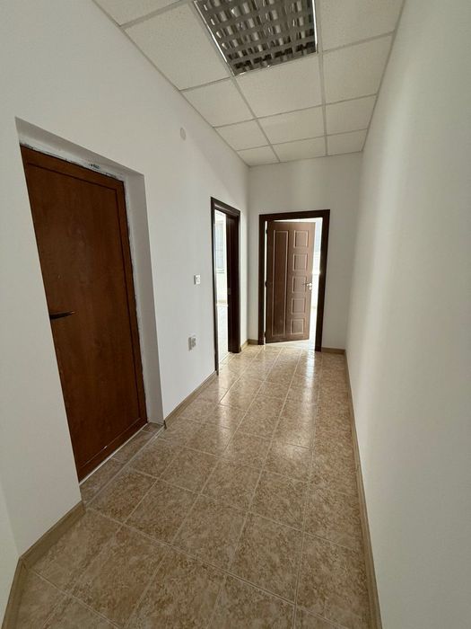 Дава се под наем Офис в Велико Търново, Акация - 160 кв.м за 1300 € - Снимка #5