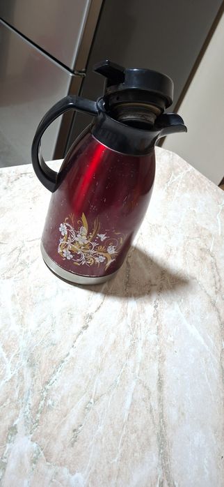 Продаётся термос в отличном состояни