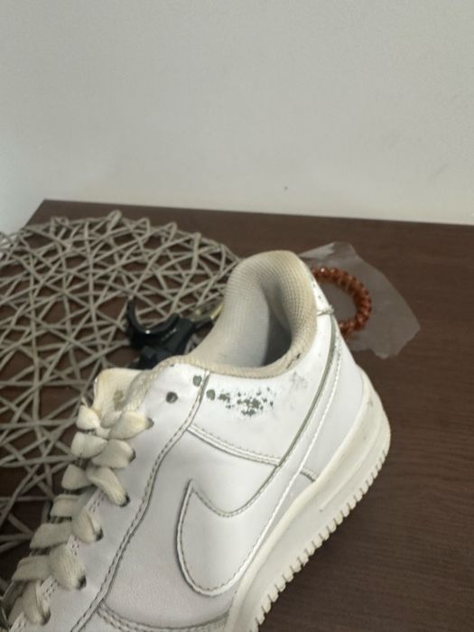 Продавам nike air force 1