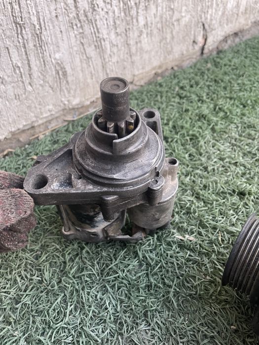 продам статер от Honda accord