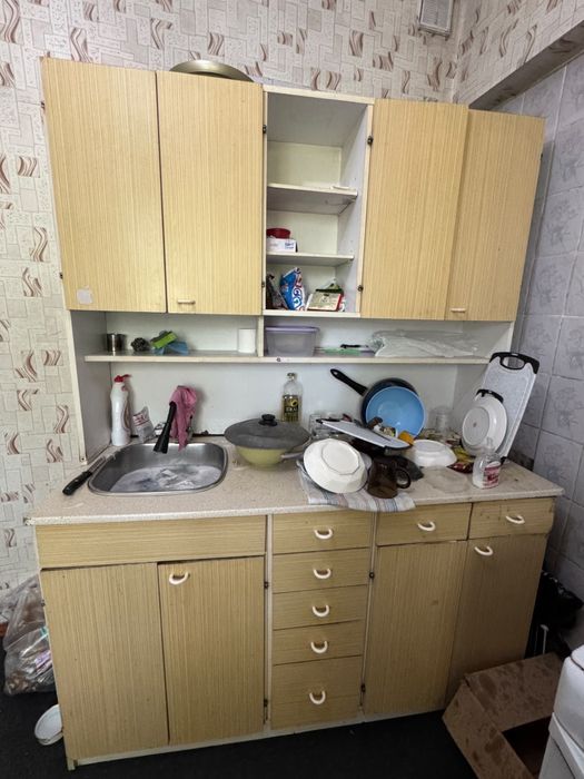 Стенка, диван, прихожка, кух гарнитур, самовывоз