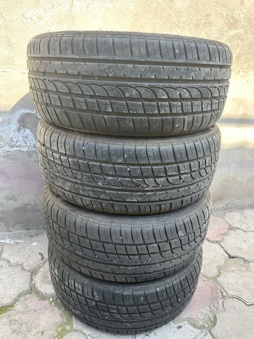 Продам летнюю резину Altenzo (215/45/17)