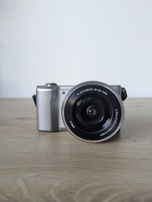Sony a5000 Фотоапарат - Перфектен за Начинаещи КАТО НОВ! УНИКАЛНИ СНИМКИ