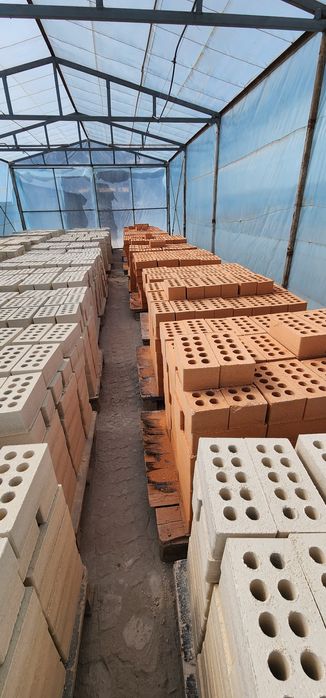 Gipperpress  g'isht sotiladi