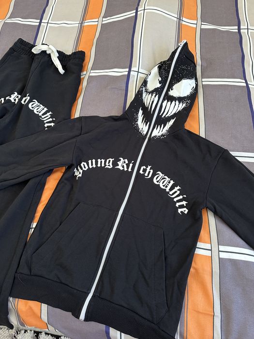 Young rich white nou