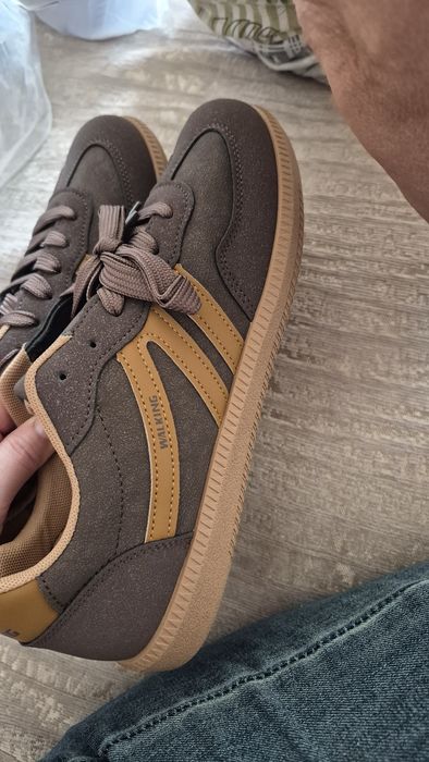 Красивые стильные кеды