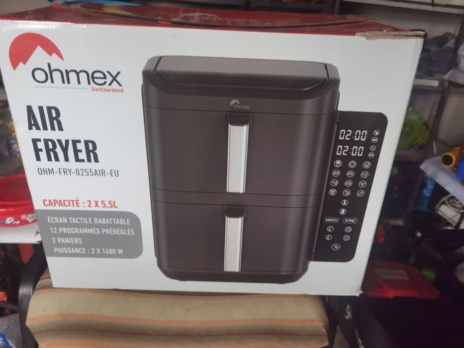 Air fryer cu doua compartimente 5.5 litrii fiecare