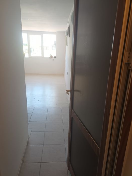 spatiu com stradal - zona centrala  - 30 + 12 mp - termen lung