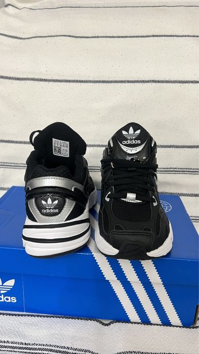 Кроссовки Adidas Original