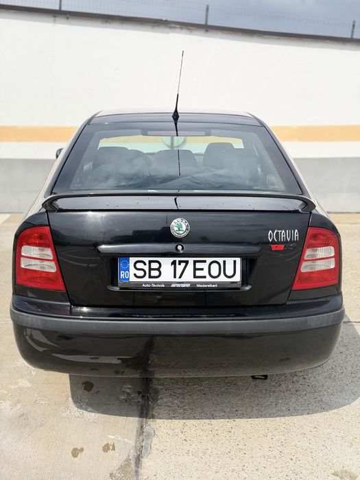 Octavia Tour pachet VRS // 1.9TDI AXR // 2007
