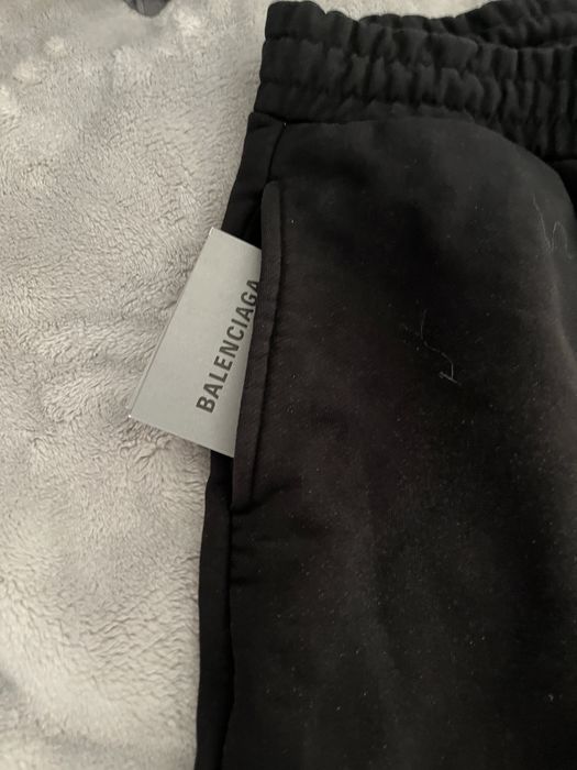 Къси панталони на Balenciaga S размер