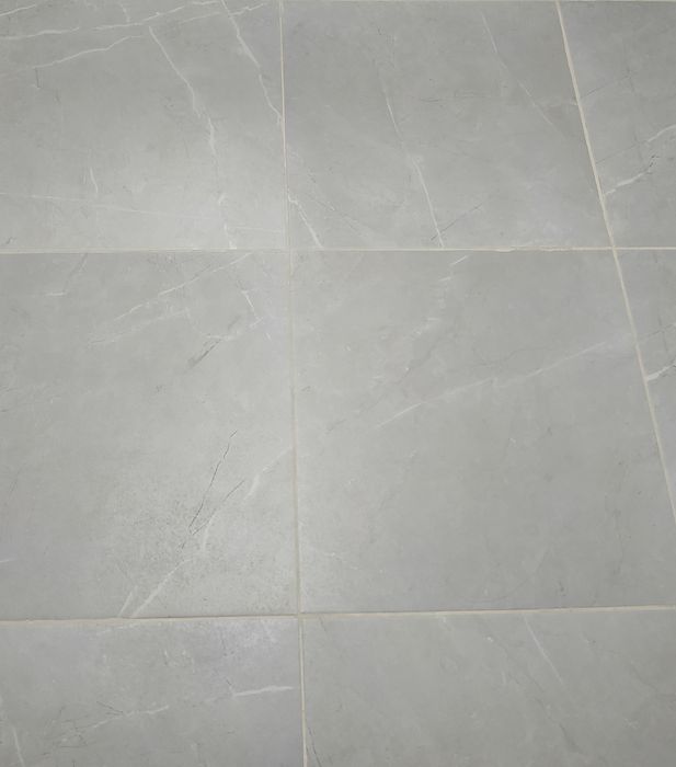 Напольная плитка -  5 шт. Новая.