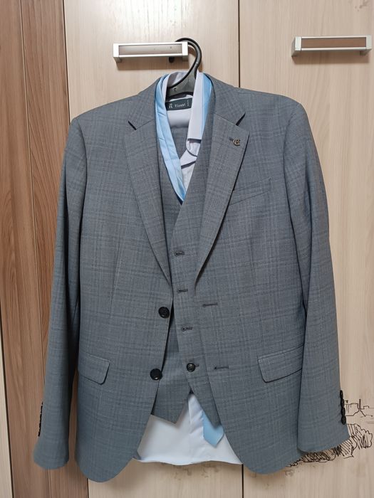 Костюм в хорошей форме