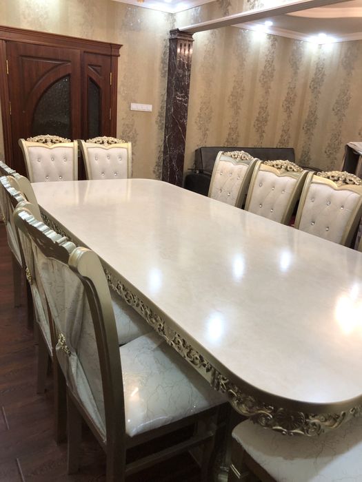 Стол ва стул срочна сотилади