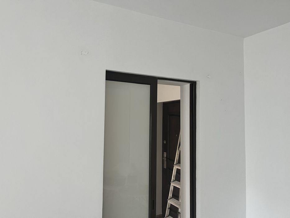 Proprietar Apartament 1 camera decomandat 35 mp parcare zona semicentrala Bd Garii Harmanului Vlahuta.